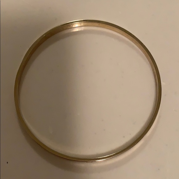 Gold bangle - Picture 2 of 3